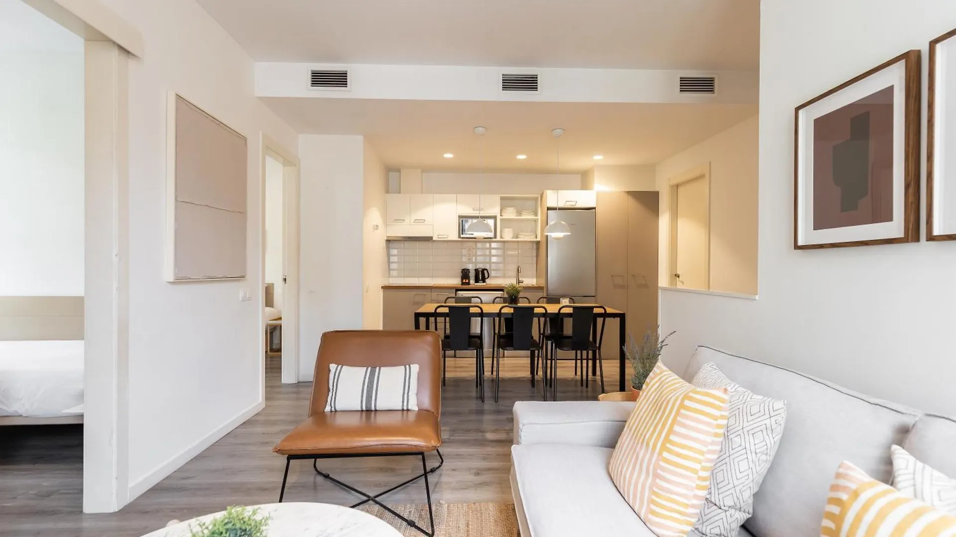 Deco Apartments Barcelona-Sants Испания