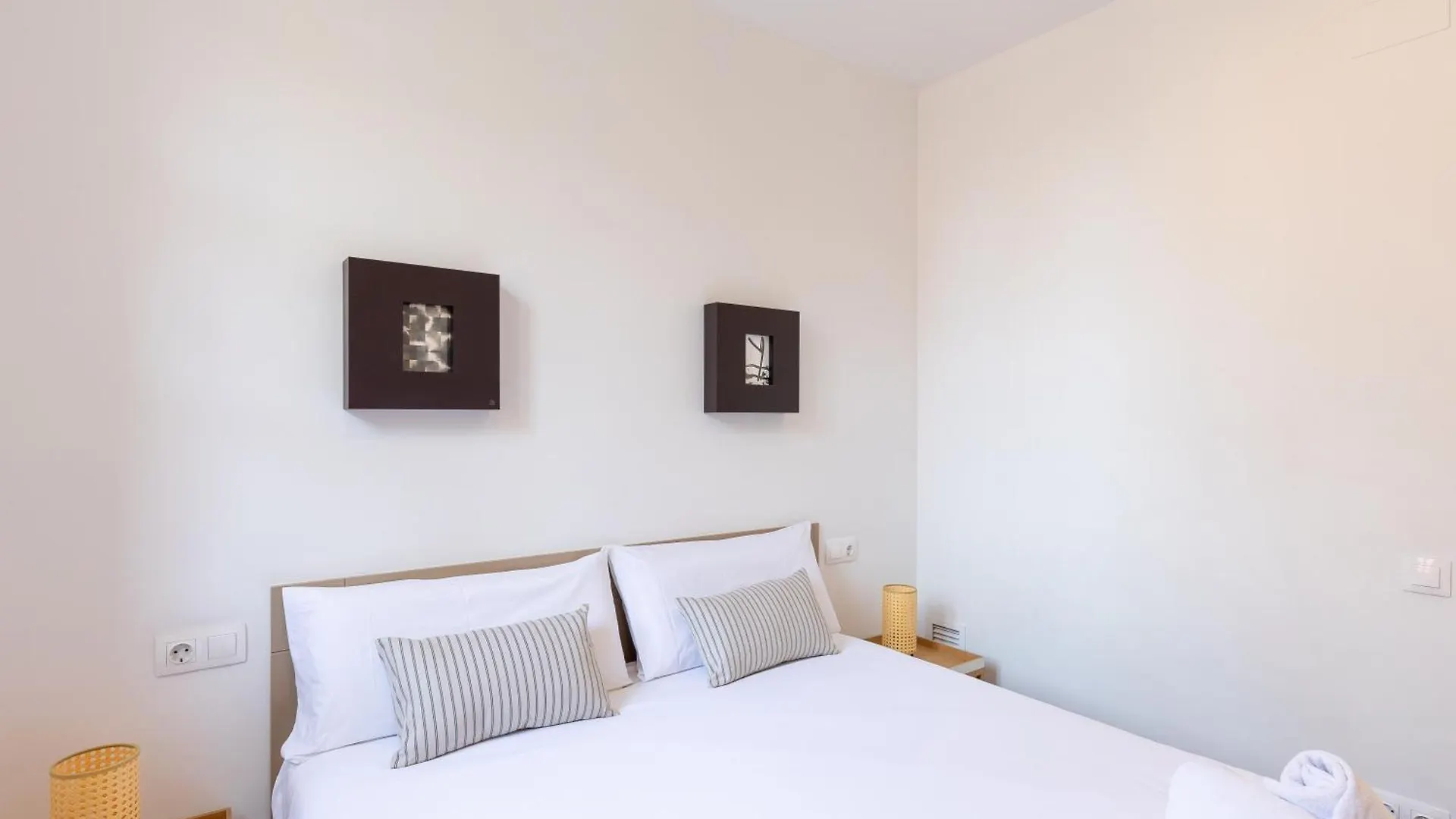 Deco Apartments Barcelona-Sants  Barcelona