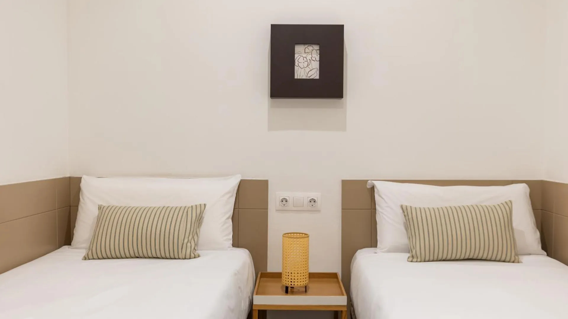 Deco Apartments Barcelona-Sants Barcelona